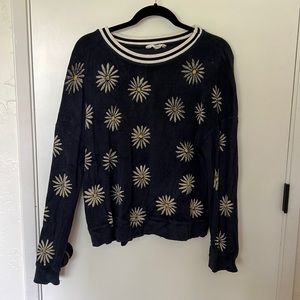 Navy daisy splendid sweatshirt